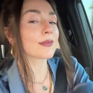 Meet your Posher, Chanel